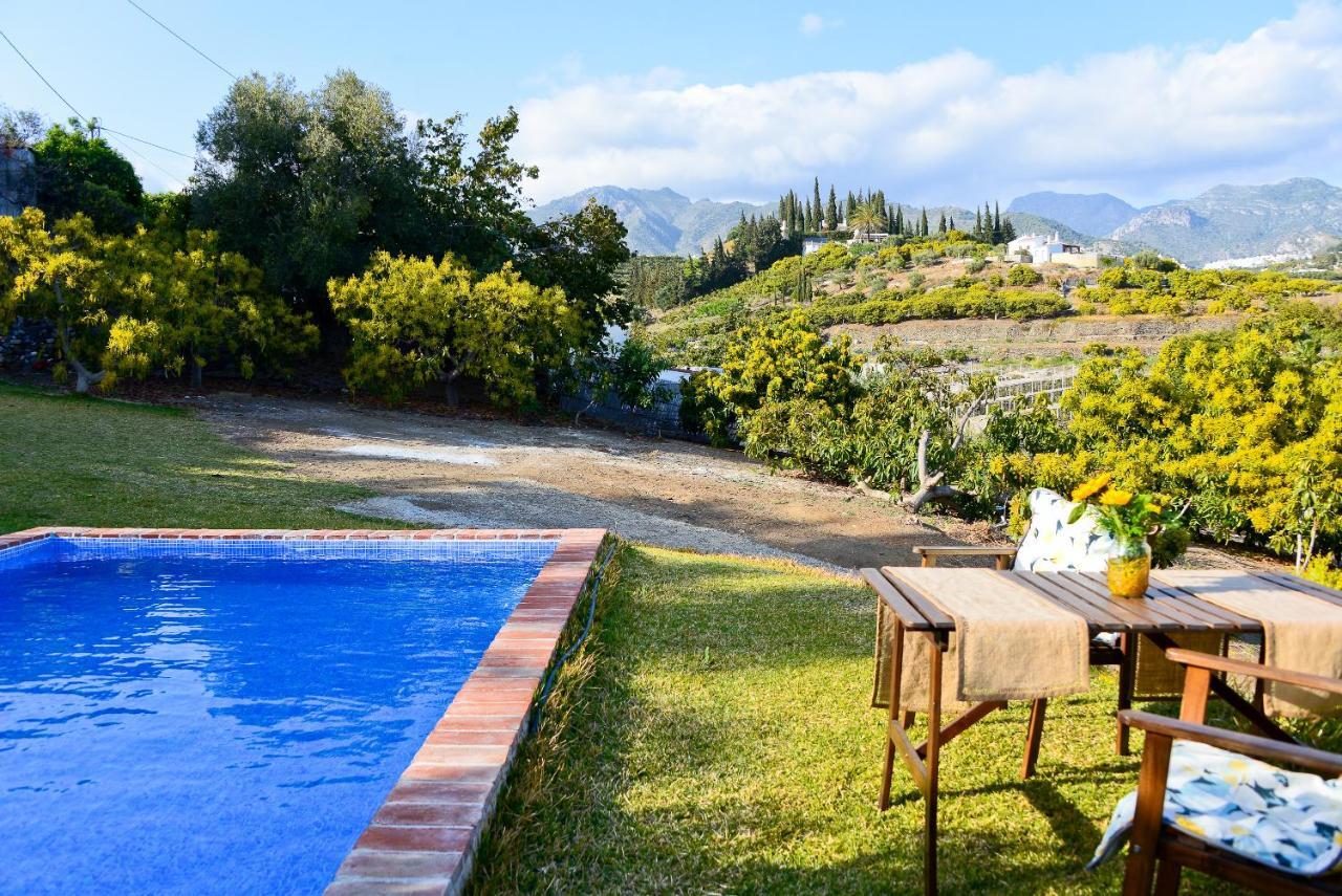 Villa Casa Entre Nerja Y Frigiliana Extérieur photo