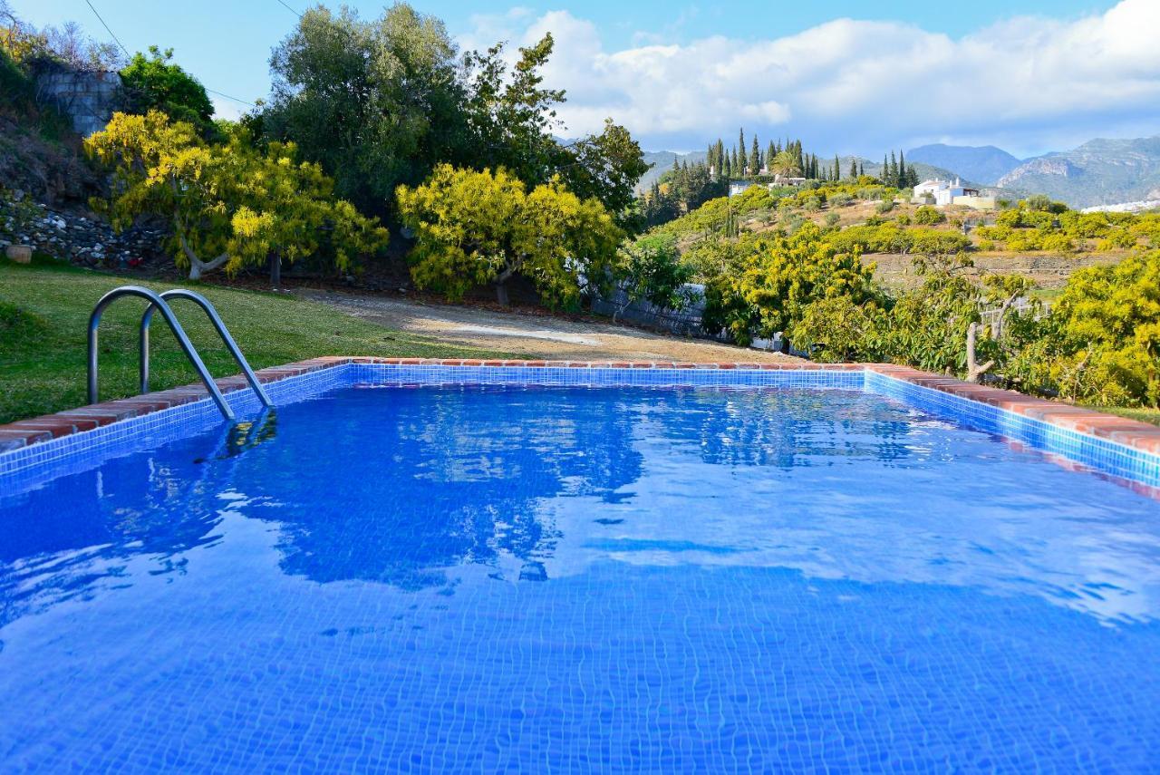 Villa Casa Entre Nerja Y Frigiliana Extérieur photo